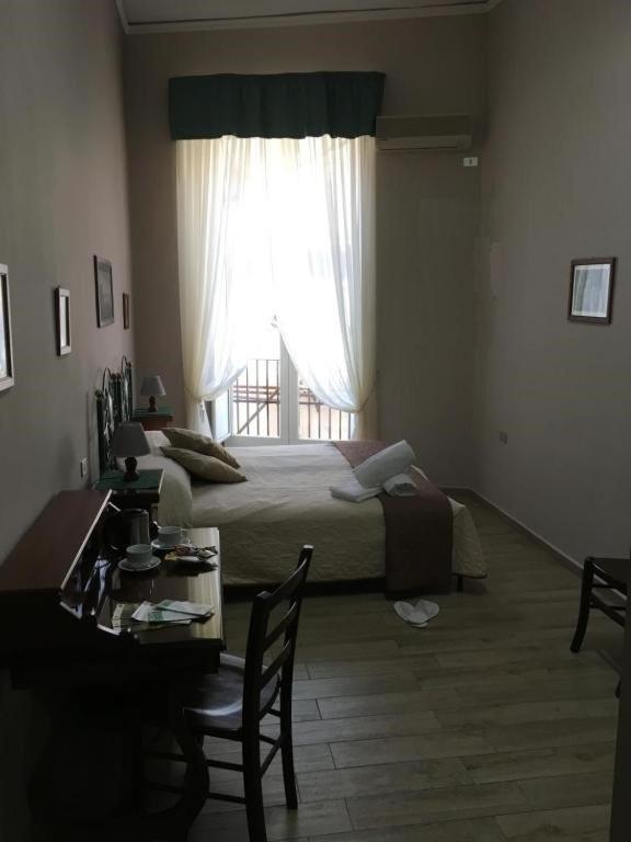 Soggiorno Paradiso Napoli Bagian luar foto